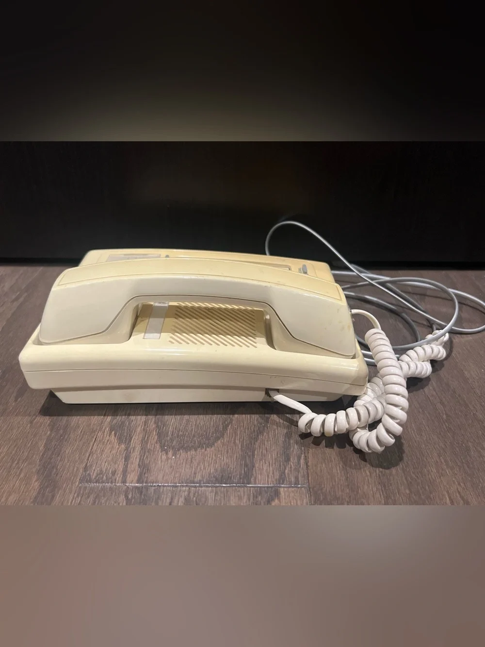 Vintage Conairphone Prima Series PR6200WX Big Button Corded Desk Wall Phone